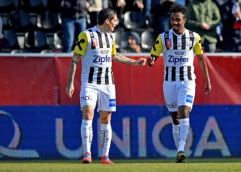 Samuel Tetteh on target as LASK Linz secure heavy win over St. Polten to reach semifinal of Austrian Cup
