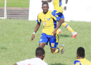 Tragedy as Gabonese footballer collapses and dies during league fixture