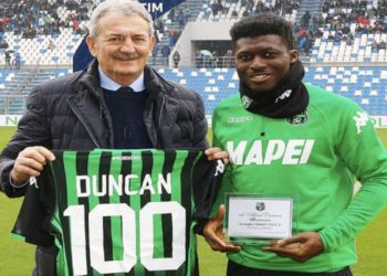 Sassuolo ace Alfred Duncan celebrates century of Serie A matches