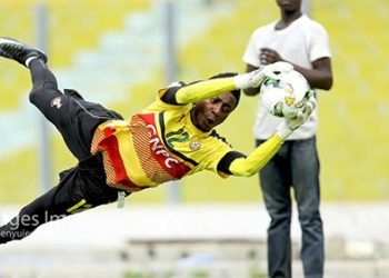 [VIDEO]: Ghana goalkeepers Felix Annan and Ati Zigi show their abilities at training ahead of AFCON 2019