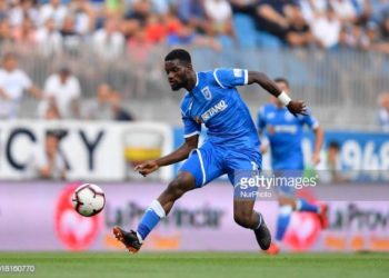 Slavia Praque in advanced talks to sign Ghana defender Isaac Donkor