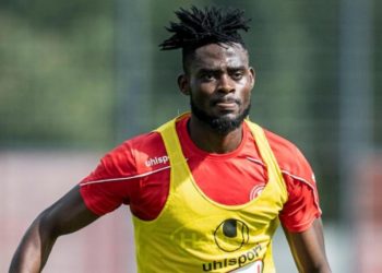 Kasim Nuhu suffers injury blow in Fortuna Dusseldorf warm-up game against TSV Meerbusch
