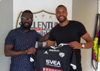 Swedish-born Ghanaian defender Joshua Adomako signs for Sollentuna FK