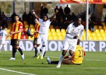 Striker Emmanuel Gyasi nets consolation goal for ten-man Spezia