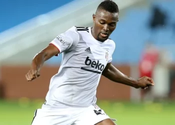 Breaking News: Besiktas midfielder Bernard Mensah quits Black Stars