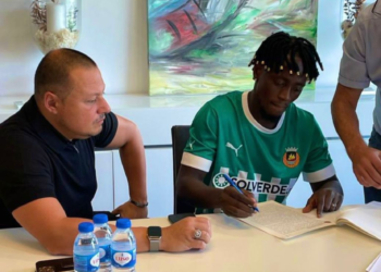 Ghanaian international Emmanuel Boateng returns to Rio Ave