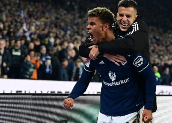 Ghana forward Ransford Yeboah scores winner for Hamburg in slim win over Hannover