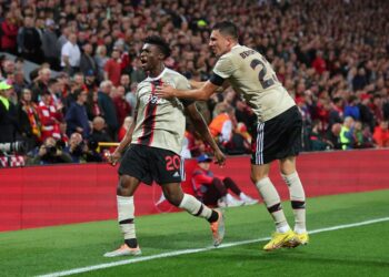 Manchester United legend Rio ferdinand reacts to Mohammed Kudus’ stunner against Liverpool