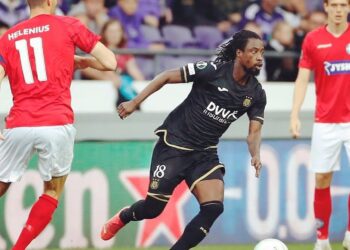 Ghana midfielder Majeed Ashimeru scores as Anderlecht whip Kortrijk