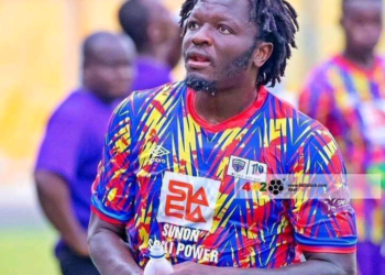 Ghana ace midfielder Sulley Muntari retires