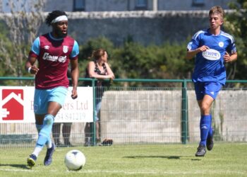 Ghanaian winger Claudio Ofosu named MVP on Hungerford Town FC debut