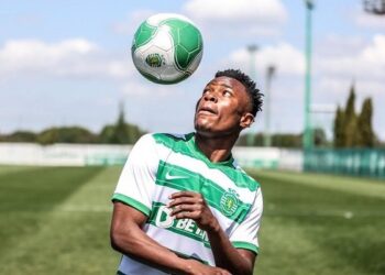 English Premier League giant Manchester United wants to sign Ghana’s Issahaku Abdul Fatawu