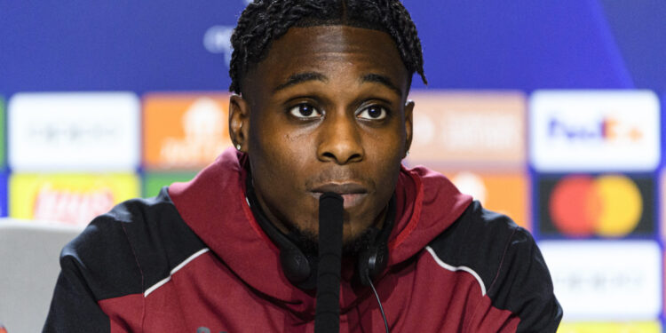 MADRID, SPAIN - OCTOBER 25: Jeremie Frimpong of Bayer Leverkusen ahead of their UEFA Champions League group B match against Atletico Madrid at Civitas Metropolitano Stadium on October 25, 2022 in Madrid, Spain. (Photo by Alvaro Medranda/Eurasia Sport Images/Getty Images)