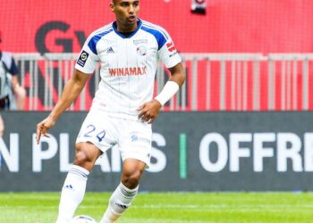 Spanish side Sevilla submit bid for Ghana defender Alexander Djiku