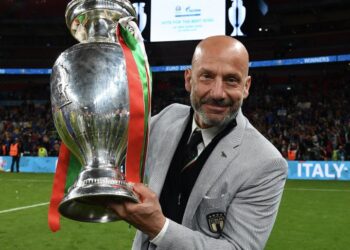 ‘We’ve lost another giant, one of the best strikers’ – Asamoah Gyan pays tribute to Gianluca Vialli