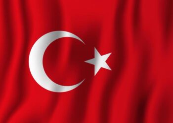 Former Ghana skipper Stephen Appiah sends condolence message to Turkey