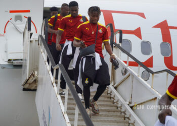 Pictures: Black Meteors arrive in Ghana after Algeria stalemate