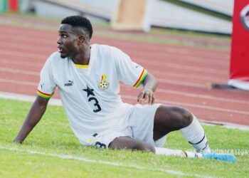 “Check out the number” – Ernest Nuamah earns Asamoah Gyan’s approval after Algeria performance