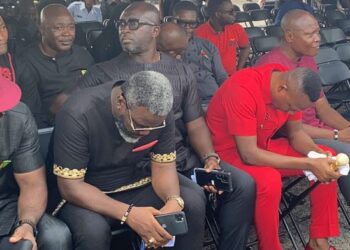 Watch the moment John Paintsil, Sammy Kuffuor could not hold up their tears after filing past Atsu’s remains