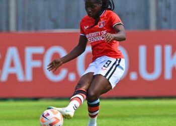 Black Queens coach Nora Häuptle watches Charlton Athletics Freda Ayisi in England