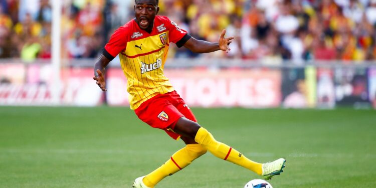 LENS, FRANCE - JULY 30: Salis Abdul Samed #26 of RC Lens controls the ball during the Friendly match between RC Lens and West Ham at Stade Bollaert-Delelis on July 30, 2022 in Lens, France. (Photo by Catherine Steenkeste/Getty Images)
