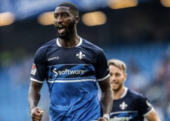 FC Augsburg Sporting Director Stefan Reuter PLEASED to sign Patric Pfeiffer