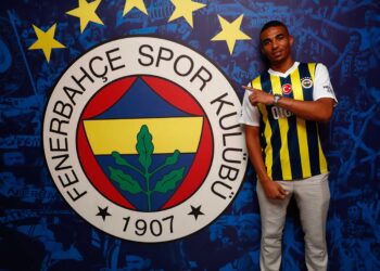 “I came here to win trophies” – Alexander Djiku reacts after sealing Fenerbahce move