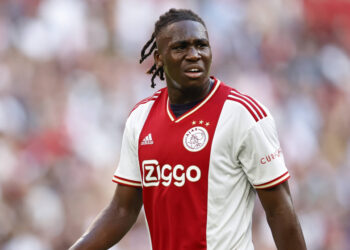 Fulham table £15m for Nigeria defender Calvin Bassey