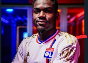 ‘Good luck my little one’ – Ghana legend Michael Essien to Ernest Nuamah on his move to Lyon