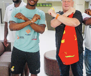 Check out photos from Kudus’ meeting with West Ham fan who came  to watch Ghana game