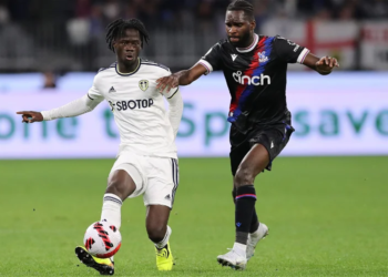 Swansea City hijack Fleetwood deal for Darko Gyabi