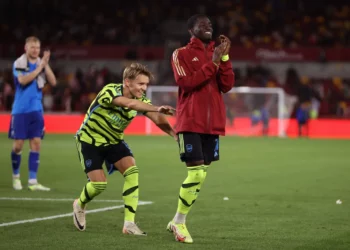 Martin Odegaard ensured debutant Charles Sagoe Jr was welcomed by Arsenal fans
