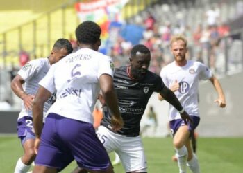 Grejohn Kyei scores as Clermont Foot rally from two goals down to gain first point this season in French Ligue 1 at Toulouse