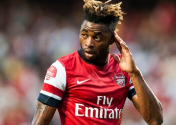 Breaking News:  Alexander Song announces retirement from football