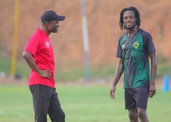 Asante Kotoko coach Prosper Ogum lauds Richmond Lamptey’s impact in the Ghana Premier League