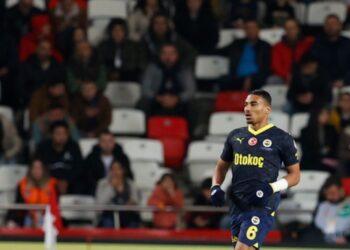 Ghana’s Rock-Solid Center-back Alexander Djiku shines as Fenerbahce decures victory in Turkish Super Lig at Antalyaspor