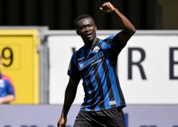 German-born Ghanaian forward Sirlord Calvin Conteh scores for Paderborn in Bundesliga 2