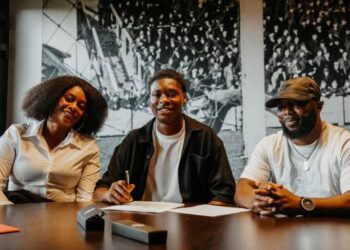 Ghana young forward Elton Yeboah signs professionnel contract with KV Mechelen