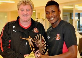 Former Sunderland coach Steve Bruce labels Asamoah Gyan as the flashiest player he ever managed
