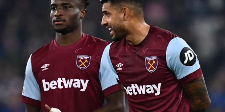 LONDON, ENGLAND - NOVEMBER 9: Mohammed Kudus and Emerson Palmieri of West Ham United FC during the UEFA Europa League match between West Ham United FC and Olympiacos FC at London Stadium on November 9, 2023 in London, England. (Photo by Sebastian Frej/MB Media/Getty Images)