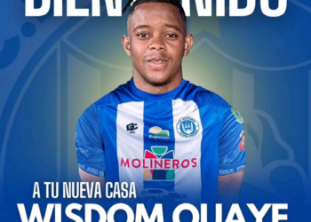 Ghanaian defender Wisdom Quaye joins CD Victoria
