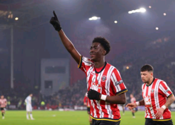 Jesurun Rak-Sakyi scores again as Sheffield United fall to late Plymouth comeback