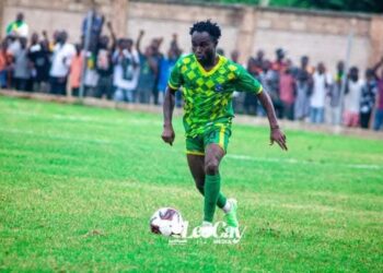 Asante Kotoko eye free agent defender Eric Osei Bonsu