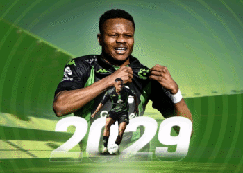 Lawrence Agyekum signs long term deal with Cercle Brugge