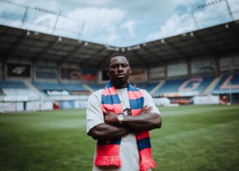 Official: Ghanaian defender Emmanuel Twumasi joins Piast Gliwice
