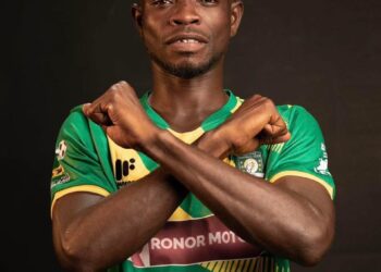 Aduana FC signs midfielder Godfred Boakye on a three-year deal