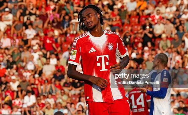 ZURICH, SWITZERLAND - AUGUST 12: Jonah Kusi-Asare of Bayern Munich looks dejected after a missed chance during the pre-season friendly match between Grasshopper Club Zürich and FC Bayern München at Stadion Letzigrund on August 12, 2025 in Zurich, Switzerland. (Photo by Daniela Porcelli/Getty Images)